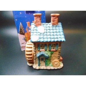 Vtg. 1995 Christmas Village Home Town America Collection Porcelain Grain Mill